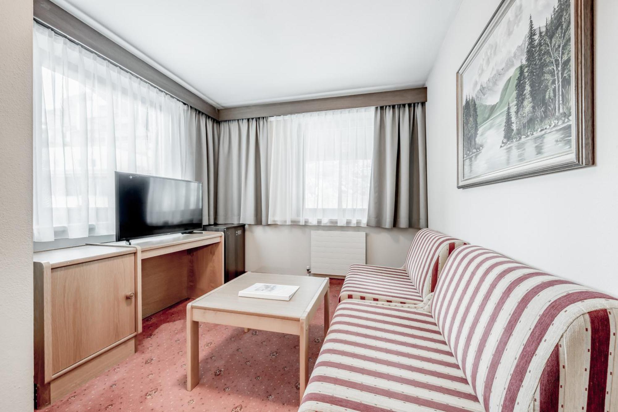 Hotel Sportiv By Vaya オーバーグールグル エクステリア 写真